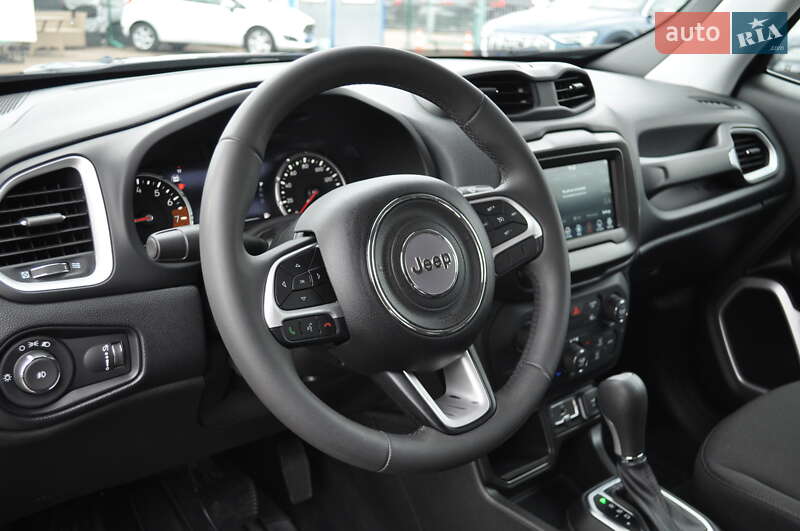 Позашляховик / Кросовер Jeep Renegade 2021 в Києві