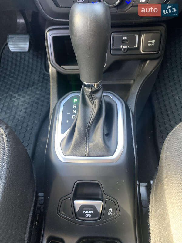 Позашляховик / Кросовер Jeep Renegade 2021 в Рівному фото 10 Позашляховик / Кросовер Jeep Renegade 2021 в Рівному