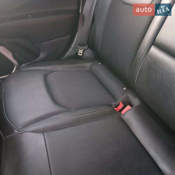 Позашляховик / Кросовер Jeep Renegade 2016 в Запоріжжі