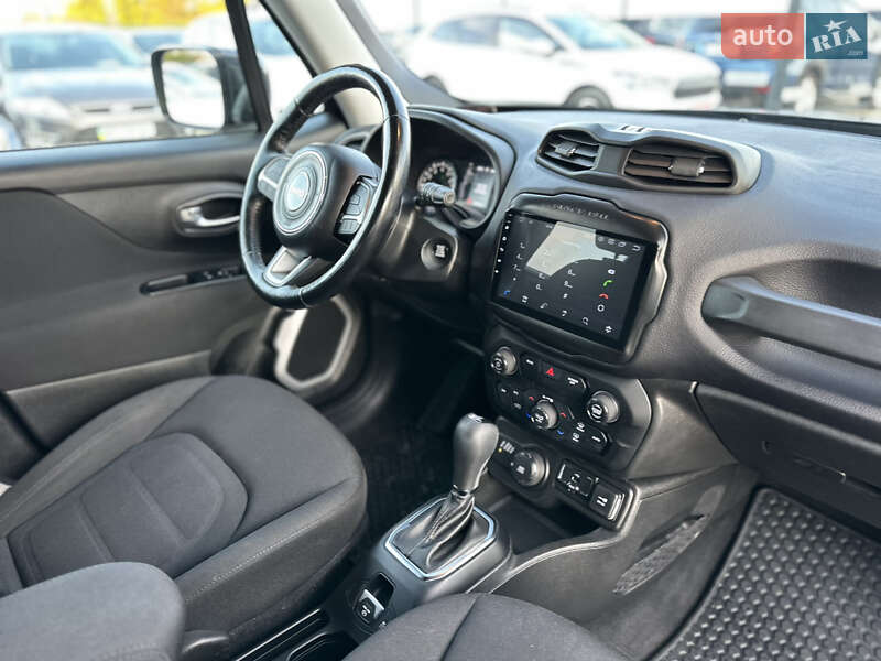 Внедорожник / Кроссовер Jeep Renegade 2018 в Ивано-Франковске