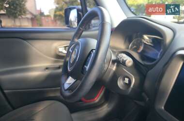 Внедорожник / Кроссовер Jeep Renegade 2018 в 
