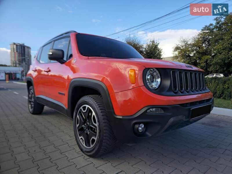 Внедорожник / Кроссовер Jeep Renegade 2018 в 