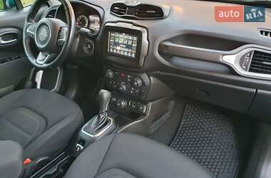 Внедорожник / Кроссовер Jeep Renegade 2021 в 