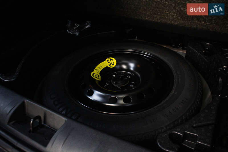 Позашляховик / Кросовер Jeep Renegade 2019 в Києві фото 32 Позашляховик / Кросовер Jeep Renegade 2019 в Києві