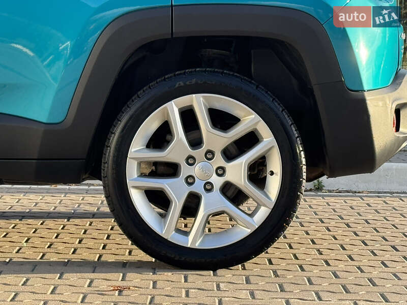 Позашляховик / Кросовер Jeep Renegade 2021 в Києві