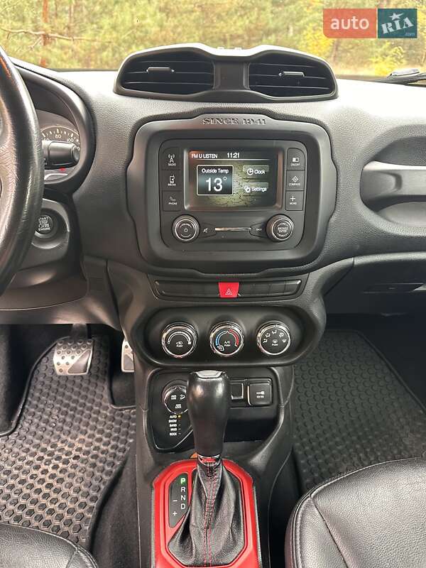 Внедорожник / Кроссовер Jeep Renegade 2015 в Днепре