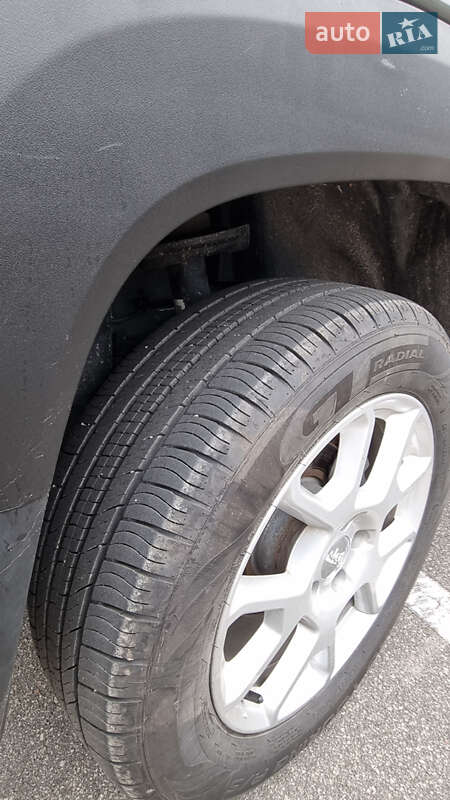 Внедорожник / Кроссовер Jeep Renegade 2019 в Киеве