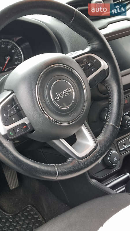 Внедорожник / Кроссовер Jeep Renegade 2019 в Киеве