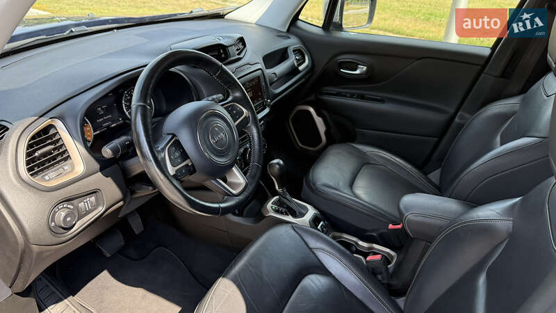 Позашляховик / Кросовер Jeep Renegade 2016 в Києві