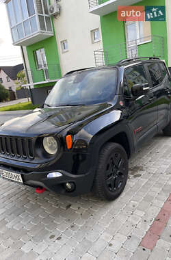 Позашляховик / Кросовер Jeep Renegade 2017 в  фото 10 Позашляховик / Кросовер Jeep Renegade 2017 в
