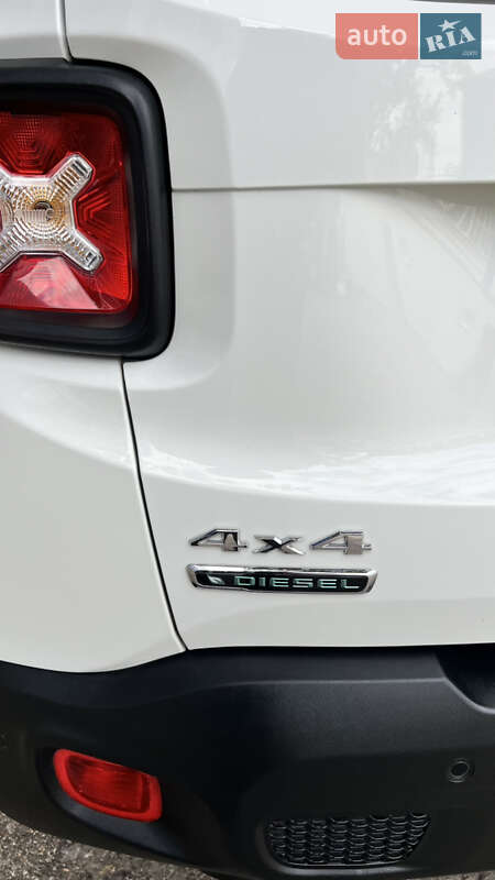 Внедорожник / Кроссовер Jeep Renegade 2016 в Одессе