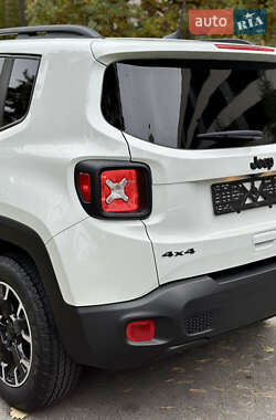 Позашляховик / Кросовер Jeep Renegade 2023 в 