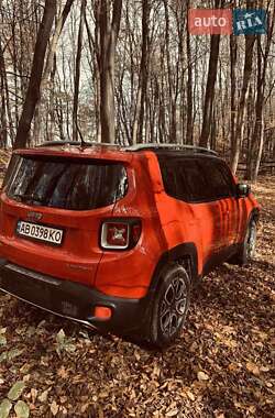 Позашляховик / Кросовер Jeep Renegade 2015 в Бару