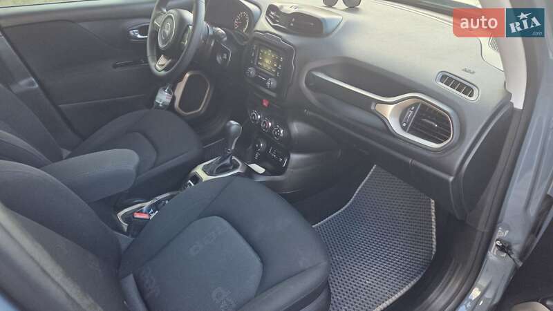 Позашляховик / Кросовер Jeep Renegade 2017 в Львові