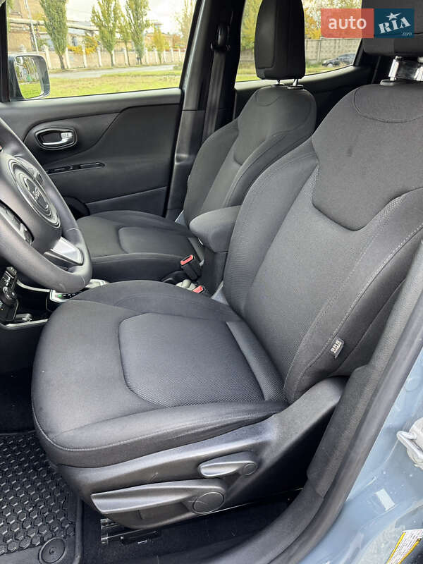 Внедорожник / Кроссовер Jeep Renegade 2018 в Киеве