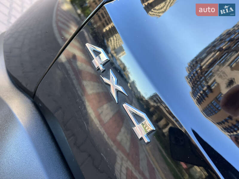 Позашляховик / Кросовер Jeep Renegade 2016 в Києві