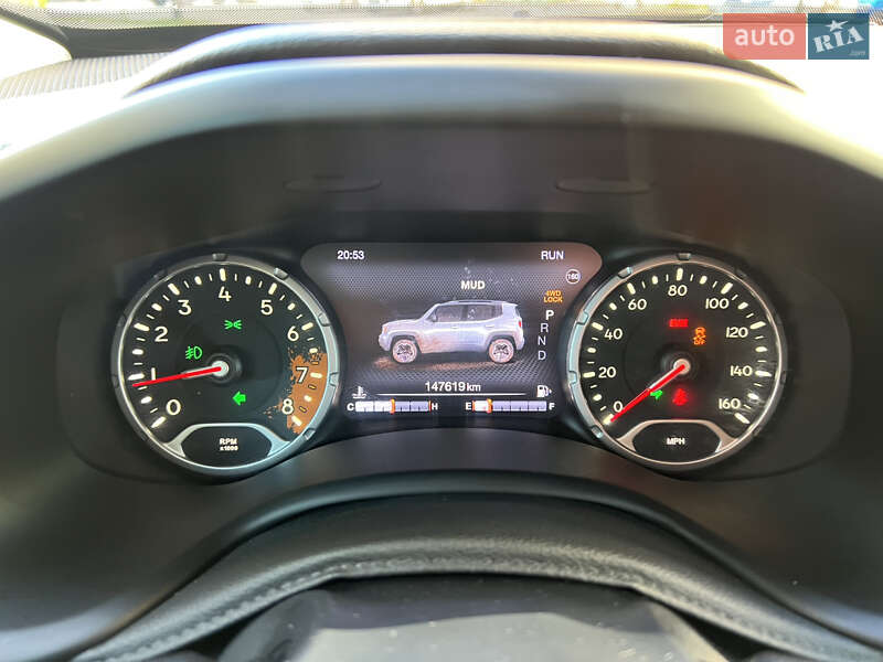 Позашляховик / Кросовер Jeep Renegade 2016 в Києві