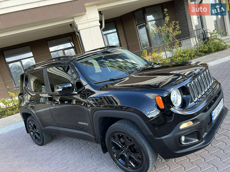 Позашляховик / Кросовер Jeep Renegade 2016 в Києві