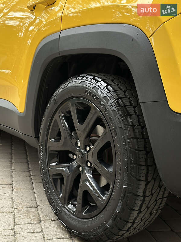 Внедорожник / Кроссовер Jeep Renegade 2018 в Киеве