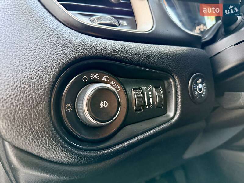 Позашляховик / Кросовер Jeep Renegade 2015 в Одесі фото 36 Позашляховик / Кросовер Jeep Renegade 2015 в Одесі