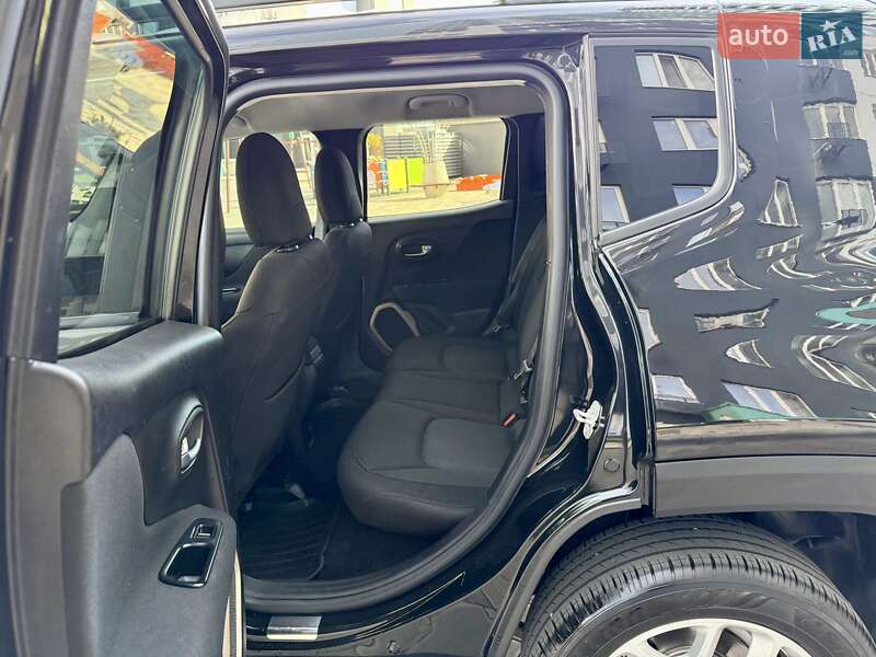 Позашляховик / Кросовер Jeep Renegade 2015 в Одесі фото 65 Позашляховик / Кросовер Jeep Renegade 2015 в Одесі