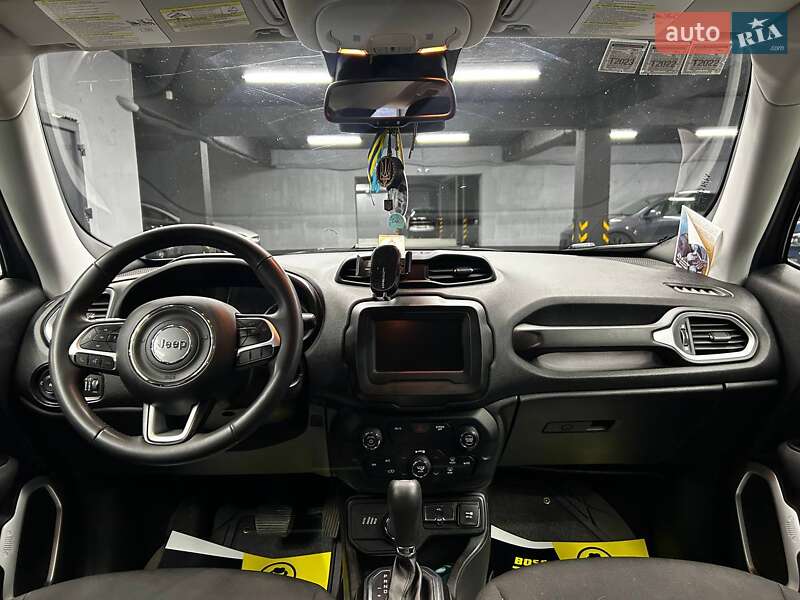 Внедорожник / Кроссовер Jeep Renegade 2018 в Черновцах