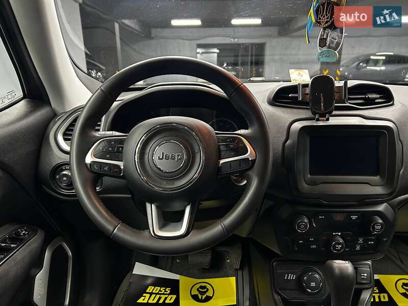 Внедорожник / Кроссовер Jeep Renegade 2018 в Черновцах