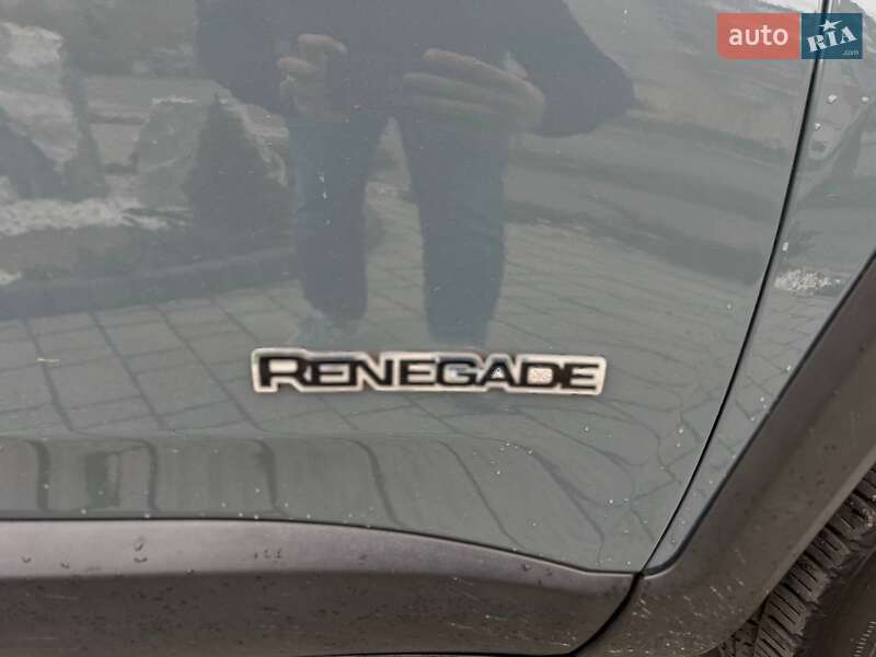 Позашляховик / Кросовер Jeep Renegade 2017 в Львові