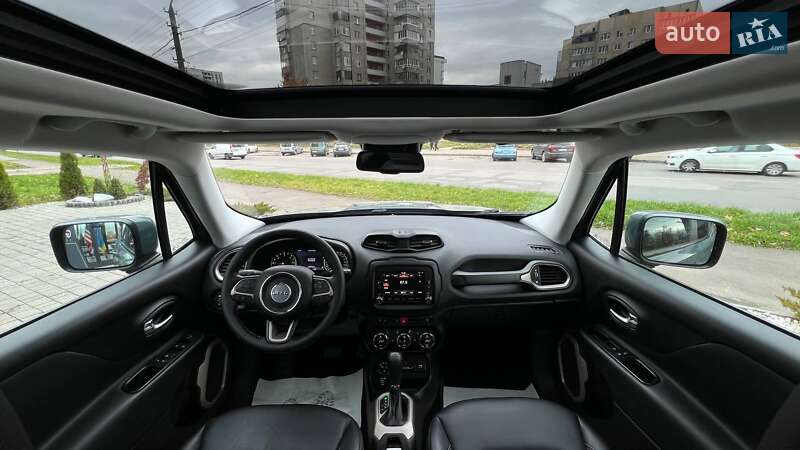Позашляховик / Кросовер Jeep Renegade 2017 в Львові