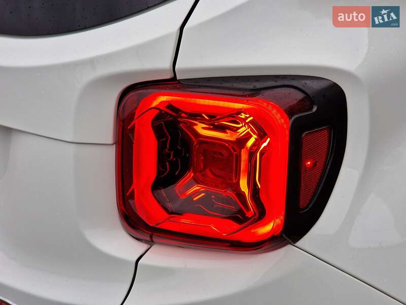 Внедорожник / Кроссовер Jeep Renegade 2020 в Сумах