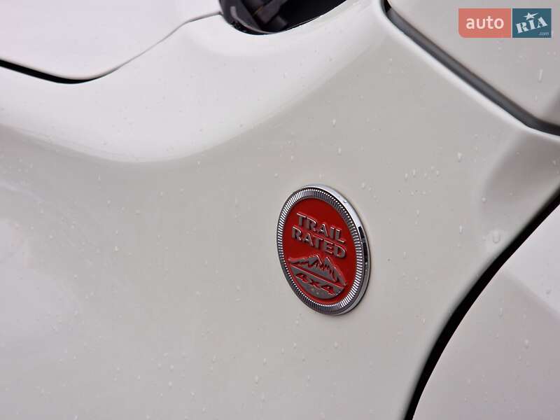 Внедорожник / Кроссовер Jeep Renegade 2020 в Сумах