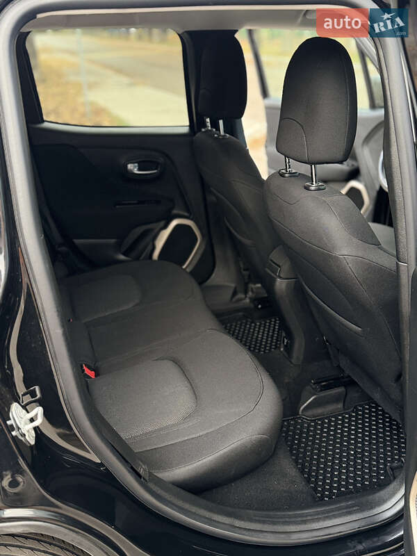 Позашляховик / Кросовер Jeep Renegade 2017 в Броварах