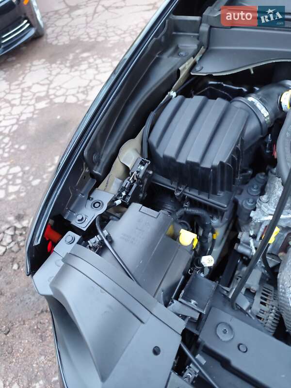 Внедорожник / Кроссовер Jeep Renegade 2016 в Чернигове фото 48 Внедорожник / Кроссовер Jeep Renegade 2016 в Чернигове