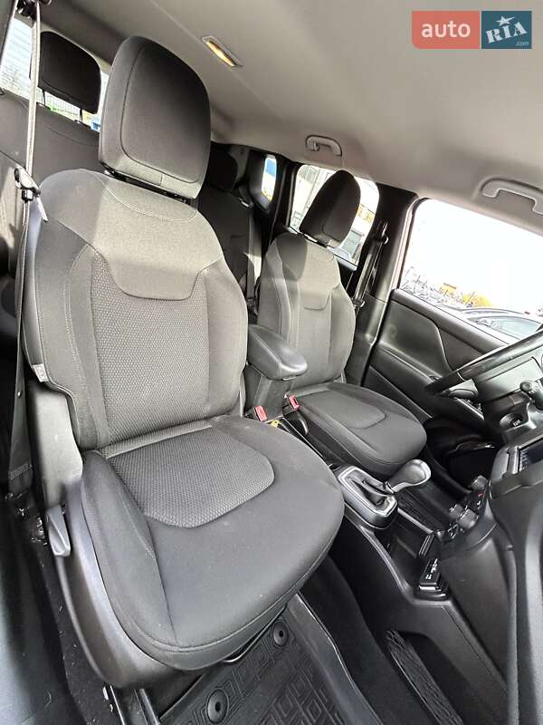 Позашляховик / Кросовер Jeep Renegade 2018 в Сумах фото 29 Позашляховик / Кросовер Jeep Renegade 2018 в Сумах