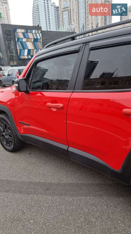 Внедорожник / Кроссовер Jeep Renegade 2018 в Киеве фото 8 Внедорожник / Кроссовер Jeep Renegade 2018 в Киеве