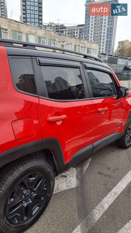 Внедорожник / Кроссовер Jeep Renegade 2018 в Киеве фото 16 Внедорожник / Кроссовер Jeep Renegade 2018 в Киеве