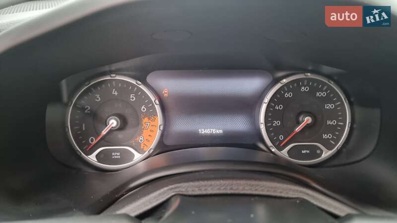 Внедорожник / Кроссовер Jeep Renegade 2018 в Киеве фото 20 Внедорожник / Кроссовер Jeep Renegade 2018 в Киеве