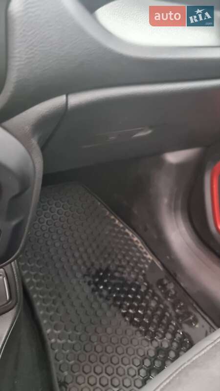 Внедорожник / Кроссовер Jeep Renegade 2018 в Киеве фото 27 Внедорожник / Кроссовер Jeep Renegade 2018 в Киеве