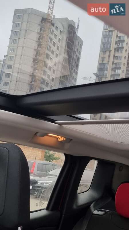 Внедорожник / Кроссовер Jeep Renegade 2018 в Киеве фото 43 Внедорожник / Кроссовер Jeep Renegade 2018 в Киеве