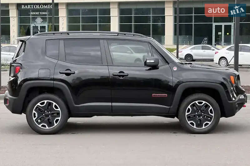 Внедорожник / Кроссовер Jeep Renegade 2017 в Луцке