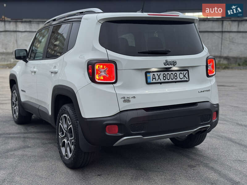 Внедорожник / Кроссовер Jeep Renegade 2016 в Киеве