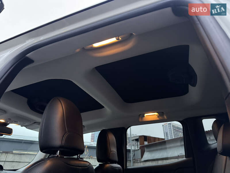 Внедорожник / Кроссовер Jeep Renegade 2016 в Киеве