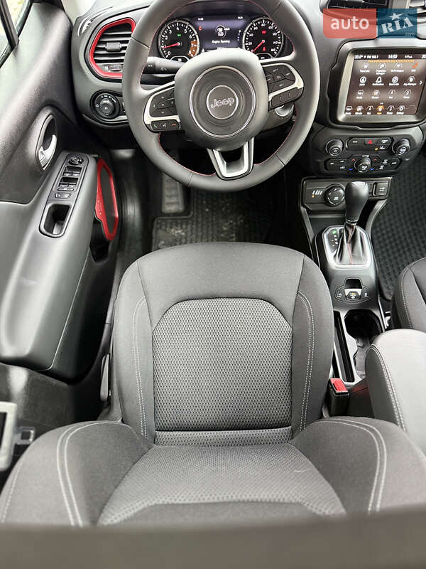 Внедорожник / Кроссовер Jeep Renegade 2023 в Киеве