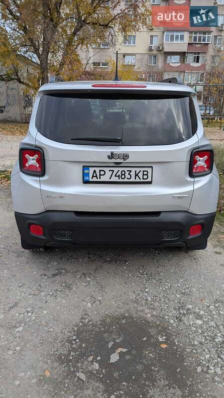 Внедорожник / Кроссовер Jeep Renegade 2015 в Днепре фото 15 Внедорожник / Кроссовер Jeep Renegade 2015 в Днепре