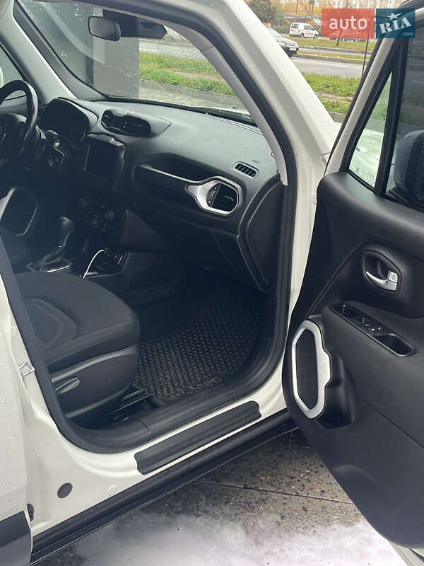 Внедорожник / Кроссовер Jeep Renegade 2019 в Харькове фото 6 Внедорожник / Кроссовер Jeep Renegade 2019 в Харькове