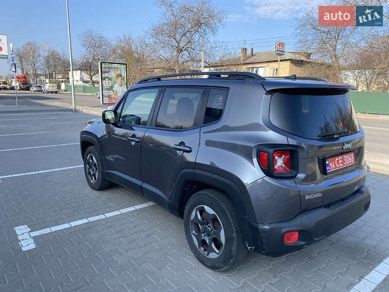 Внедорожник / Кроссовер Jeep Renegade 2017 в Киеве