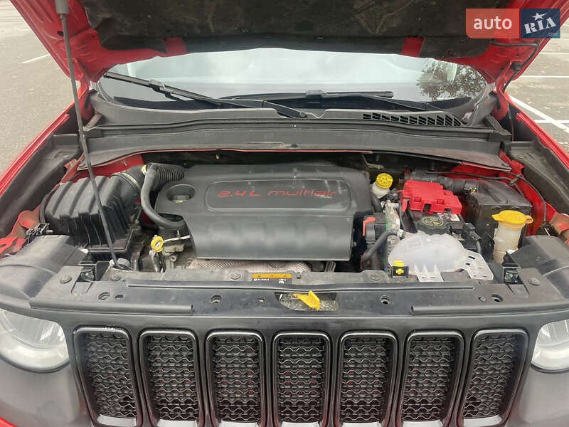 Позашляховик / Кросовер Jeep Renegade 2018 в Києві