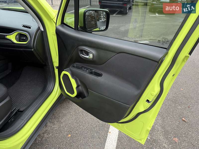 Внедорожник / Кроссовер Jeep Renegade 2018 в Киеве фото 26 Внедорожник / Кроссовер Jeep Renegade 2018 в Киеве