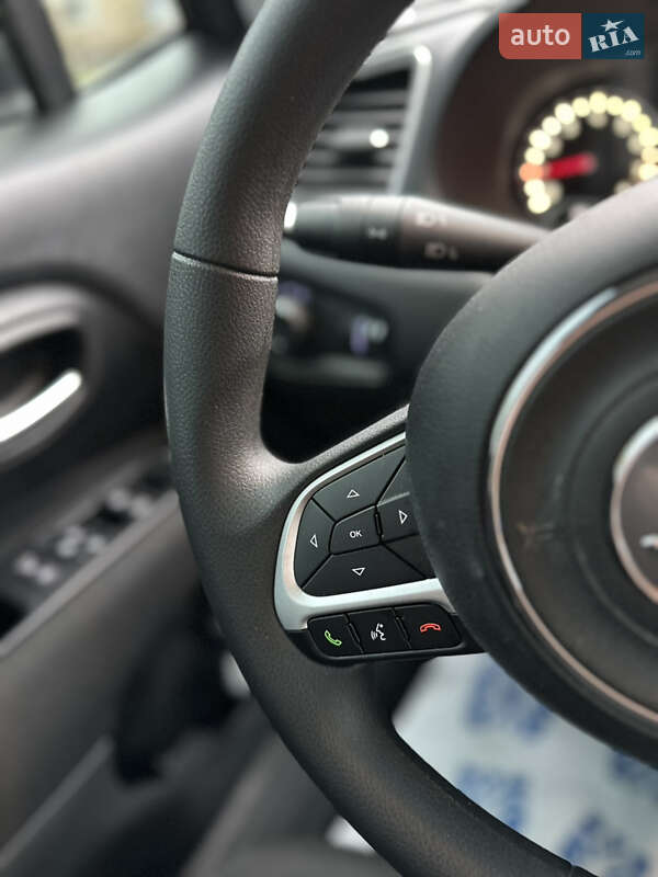 Позашляховик / Кросовер Jeep Renegade 2019 в Києві фото 24 Позашляховик / Кросовер Jeep Renegade 2019 в Києві