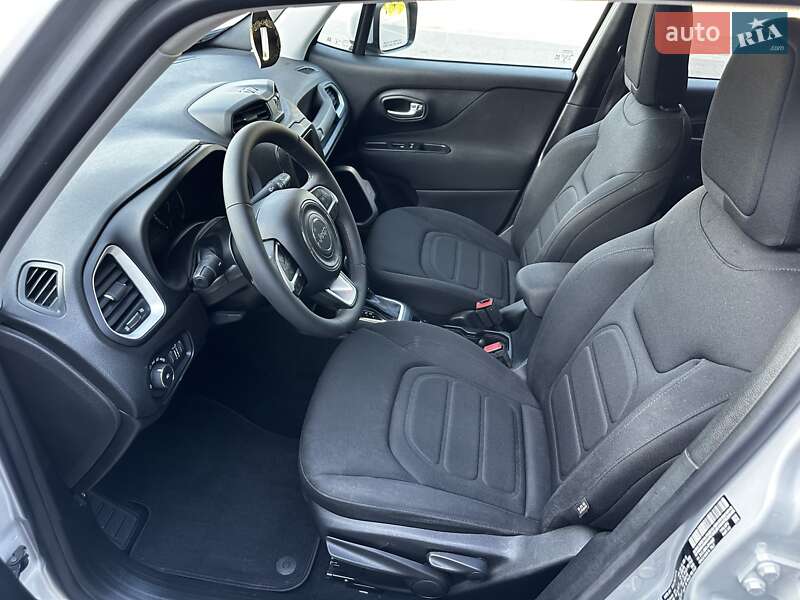 Внедорожник / Кроссовер Jeep Renegade 2018 в Хмельницком